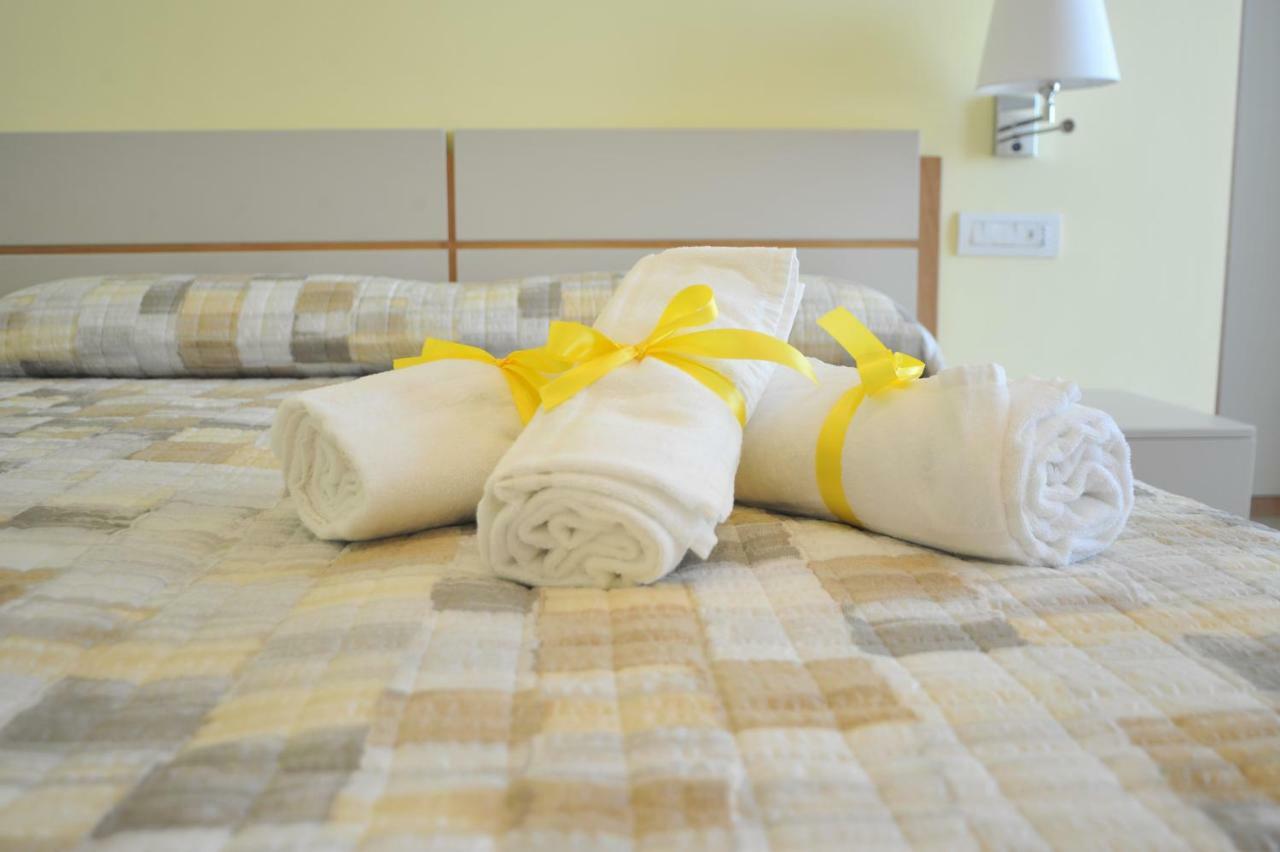 Villa Paradise Resort アジェーロラ エクステリア 写真