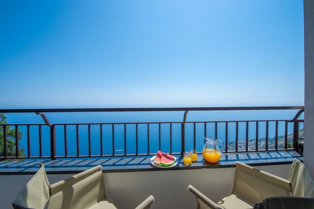 Villa Paradise Resort アジェーロラ エクステリア 写真